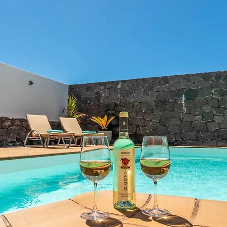 Samui فيلة بلايا بلانكا